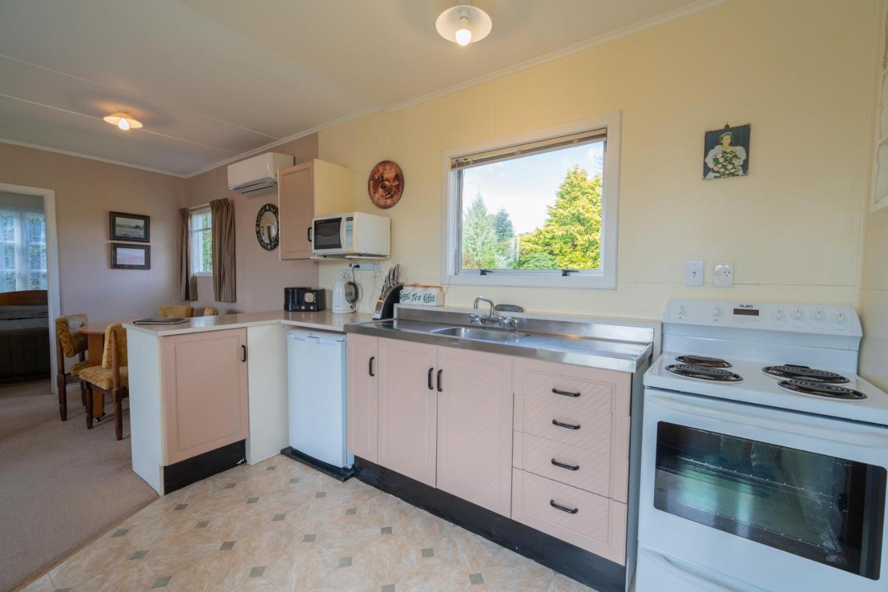 Rustlein Cottage - Te Anau Holiday Home Exterior foto